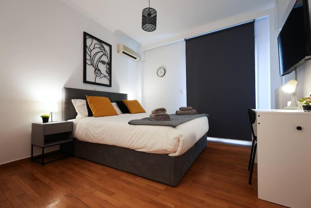 Syntagma Square, 70Sqm Pentelis Sunny Apartment Athene Buitenkant foto